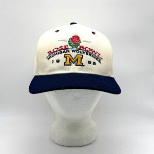VTG University Michigan Snapback Hat 1998 Rose Bowl Deadstock w/o Tags Wolverine